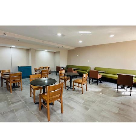 Country Inn & Suites By Radisson, Canton Near Hall Of Fame North Canton Ngoại thất bức ảnh