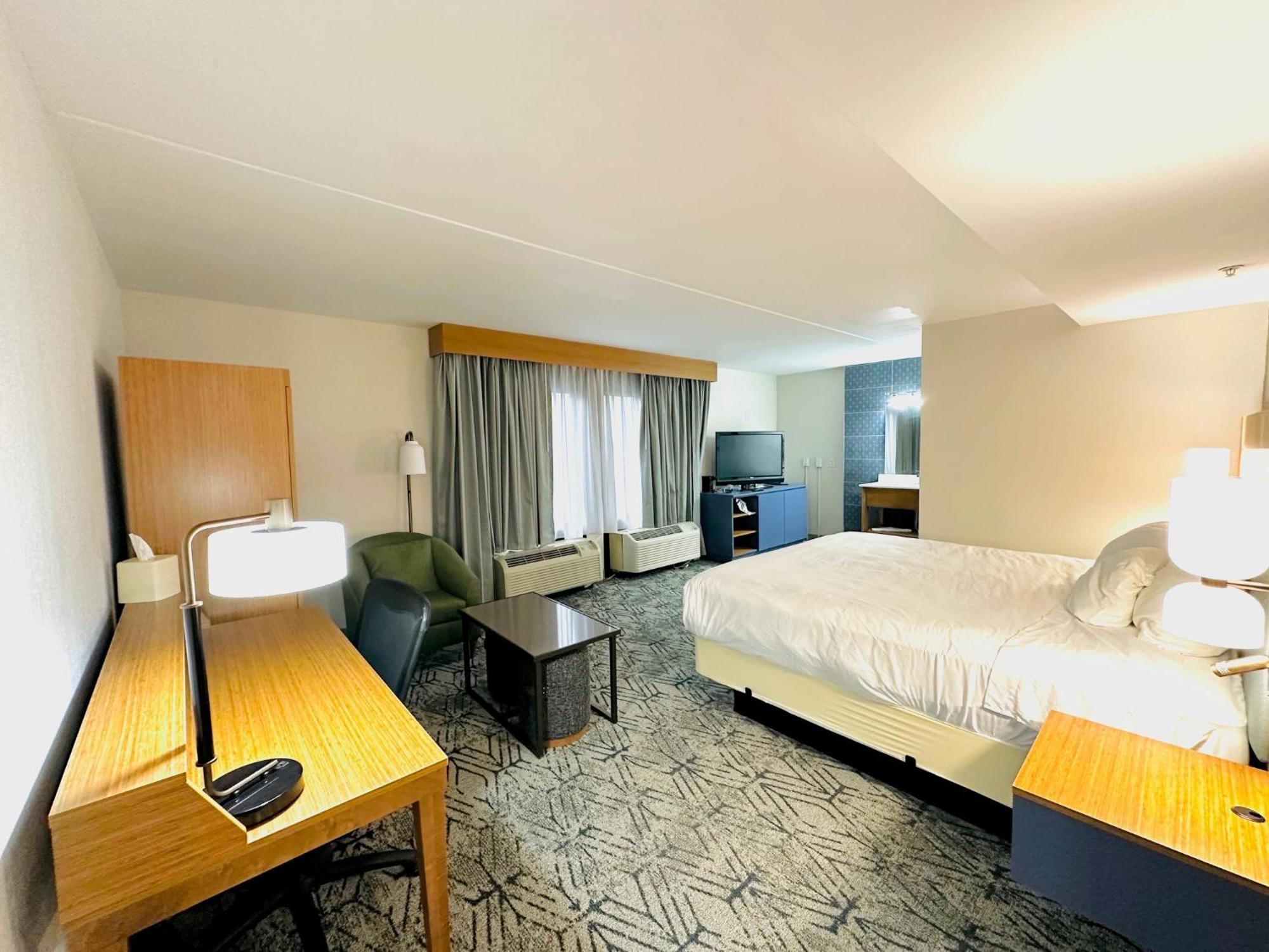 Country Inn & Suites By Radisson, Canton Near Hall Of Fame North Canton Ngoại thất bức ảnh