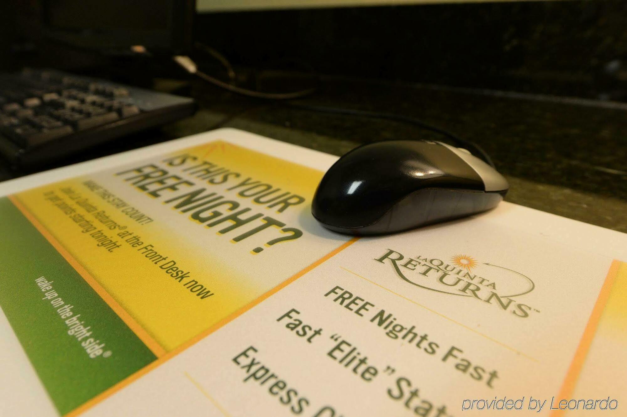Country Inn & Suites By Radisson, Canton Near Hall Of Fame North Canton Ngoại thất bức ảnh